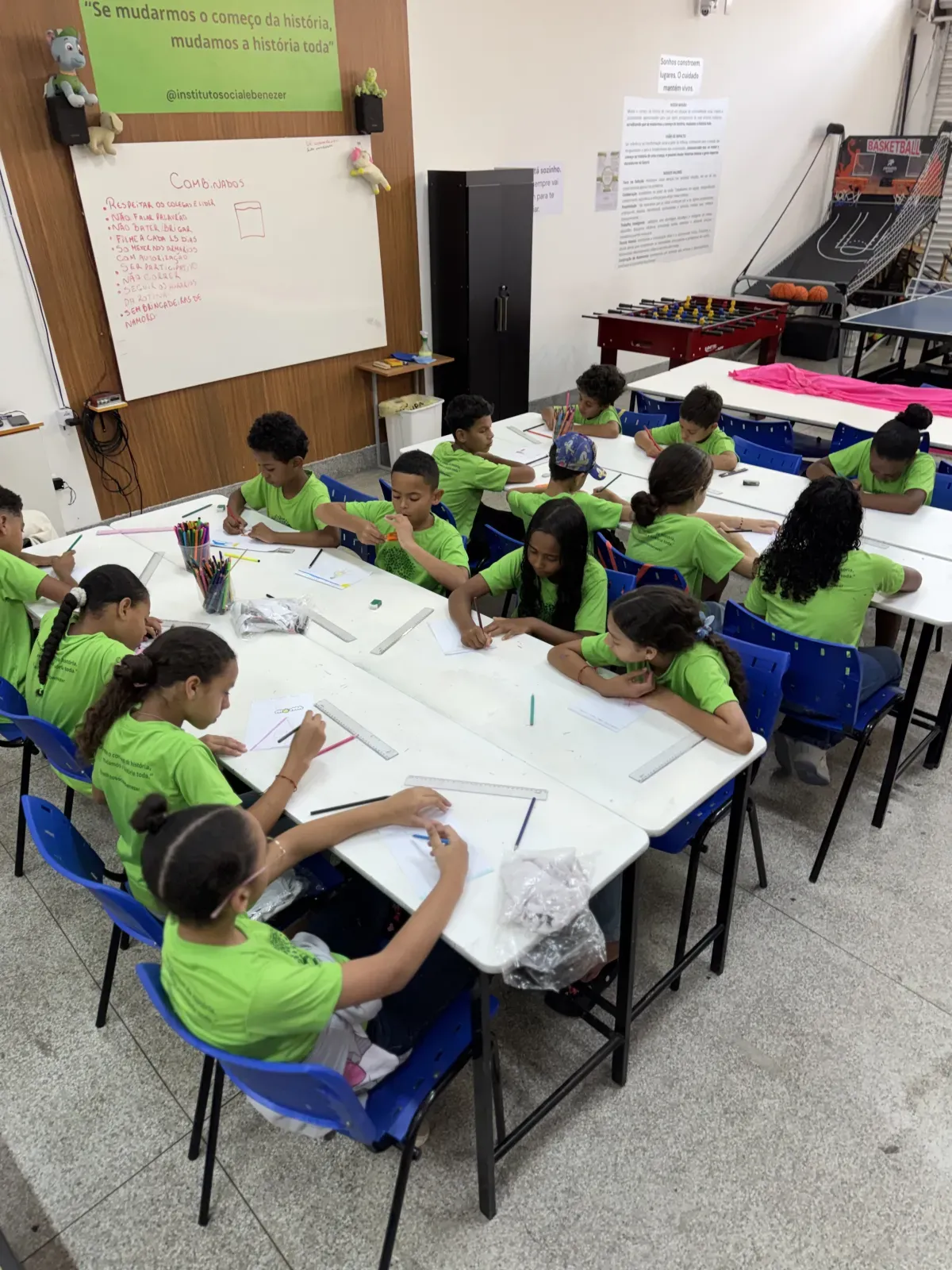 Reforço escolar com parceria Alicerce